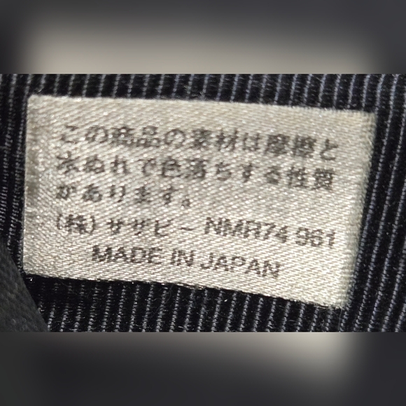 Agnes b VOYAGE Dark Blue Leather Wallet with Coin Pouch - Picture 2 of 9